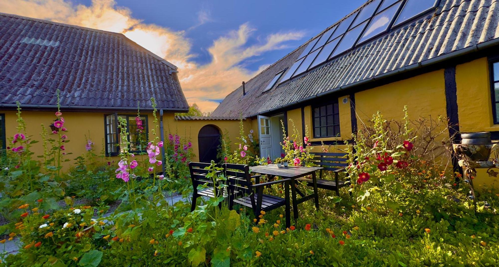 Dyrlev Bed & Breakfast Престё Экстерьер фото